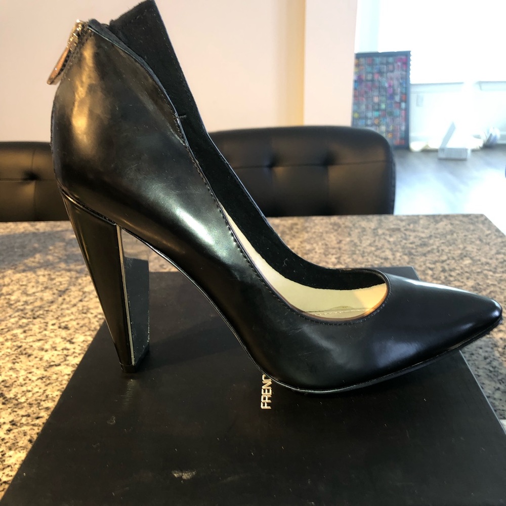 French Connection Black Pump sz 40